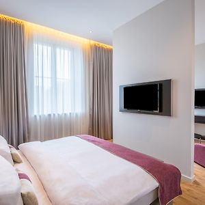 Crowne Plaza Berlin - Potsdamer Platz, an IHG Hotel